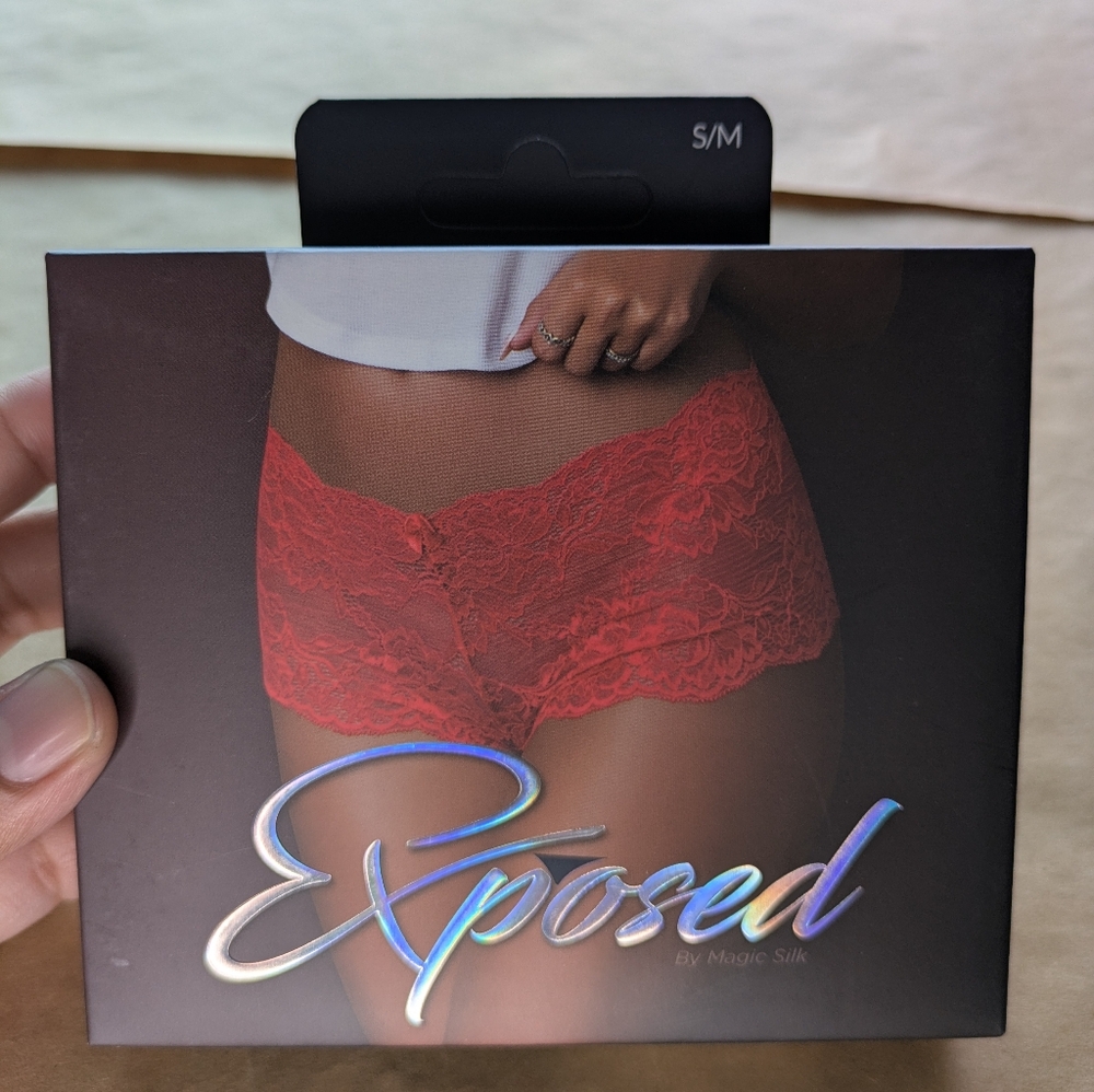 Exposed by Magic Silk Split croch lace Boy Short